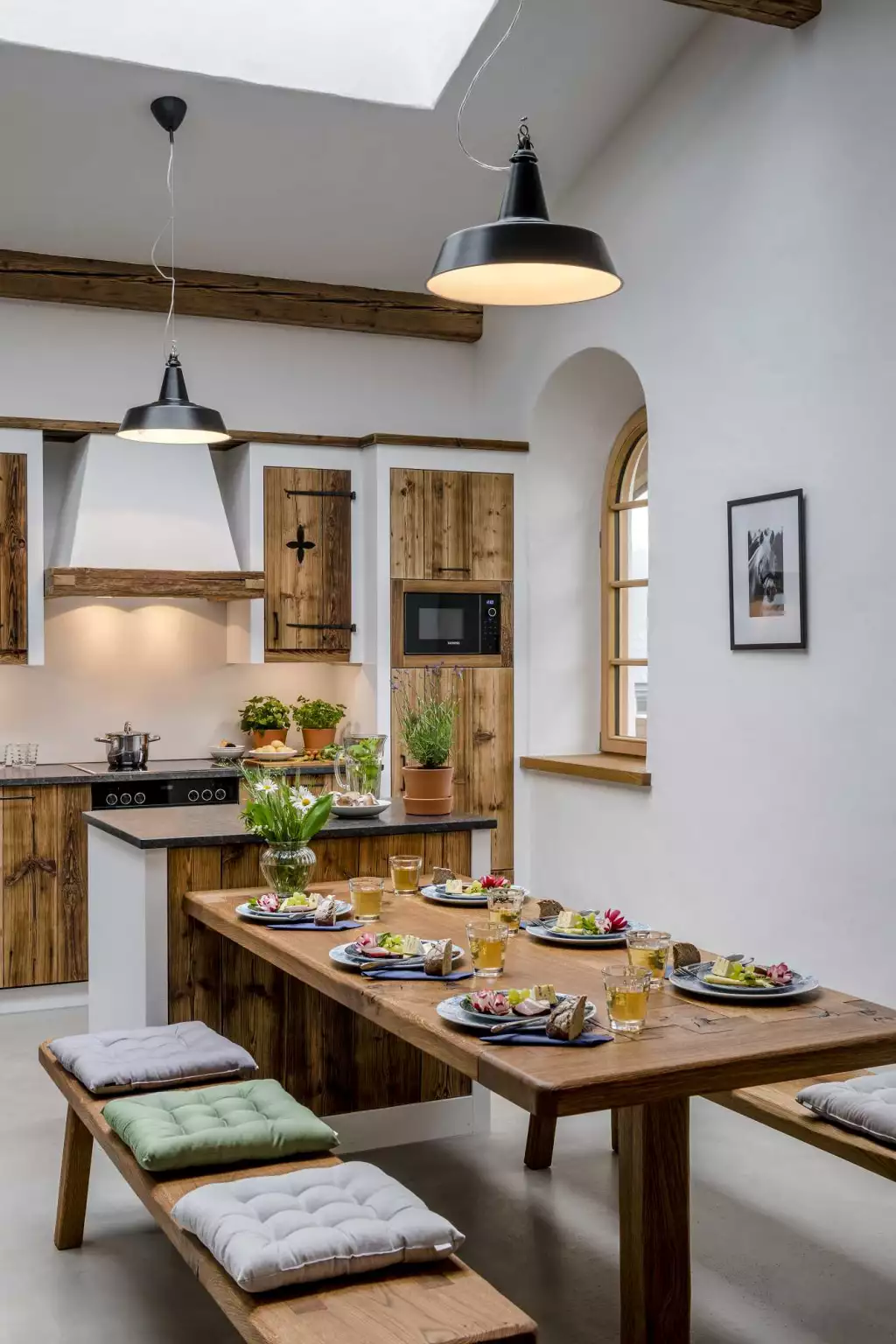 Modern im alten Stil Ferienwohnungen mit Komfort und Luxus Abenteuerspielplatz Ponys Reiten Streicheltiere